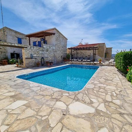 Poseidon'S Pool Paradise Szkarínu Kültér fotó